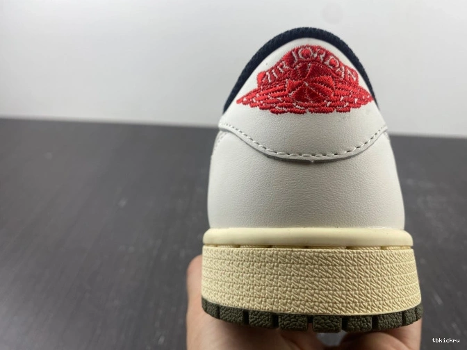Reps TBkick Jordan x Low OG WMNS Air 1 Olive DZ4137-106 Travis Scott 0723